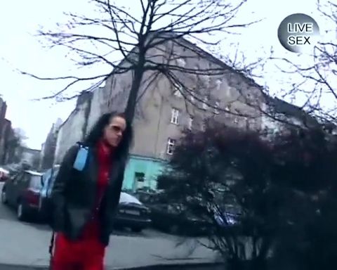 Petite Amateur German Teen Knows How to Suck