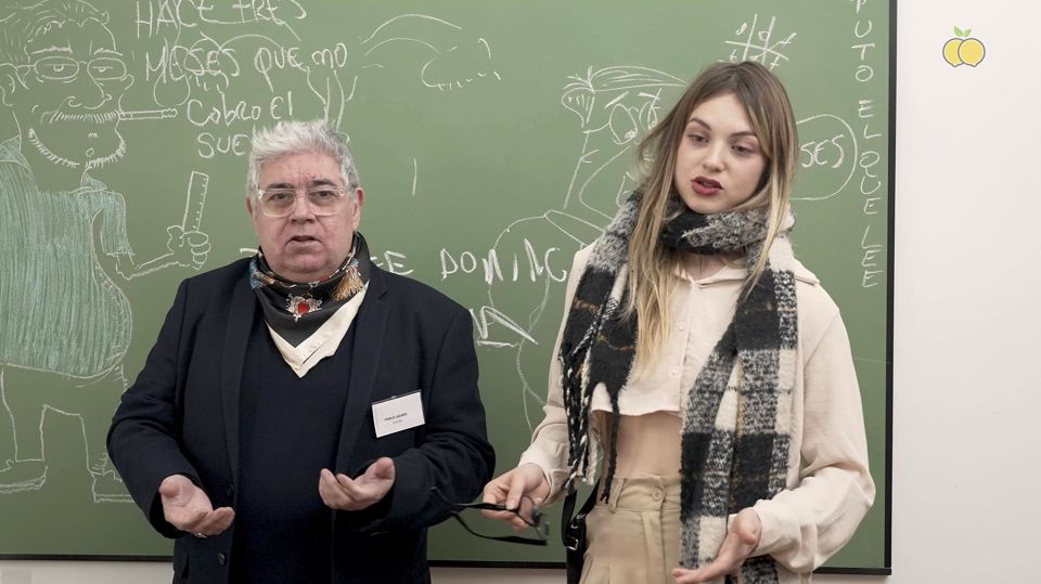 From the blackboard to the desk: The student Atucha resolves his differences with teacher Vanesa in the wildest way