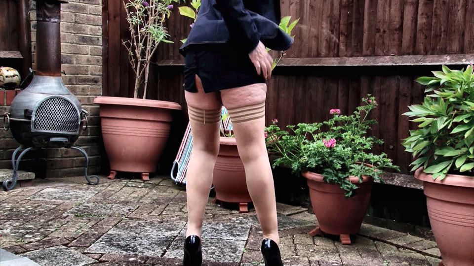 Naughty English Granny Fleur Masturbates Outside in the Backyard