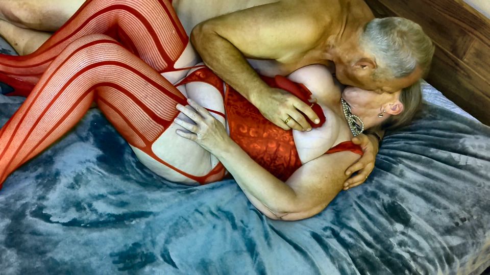 Gylf Carmen Angel's Lady in Red Dildo Fuck & Cowgirl Ride to Orgasm 10823fap