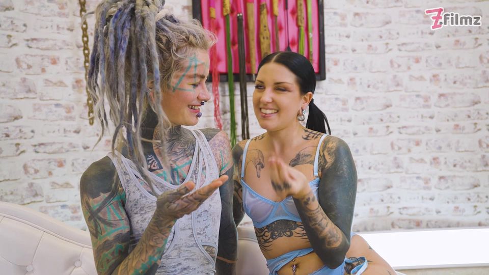 Tattooed alt LESBIANS ASS and PUSSY FISTING - wide gape, female orgasm