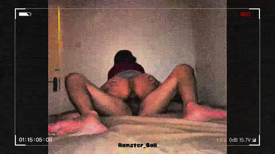 Viral Tiktoker Artist Cam with Boyfriend at Malay Hotel