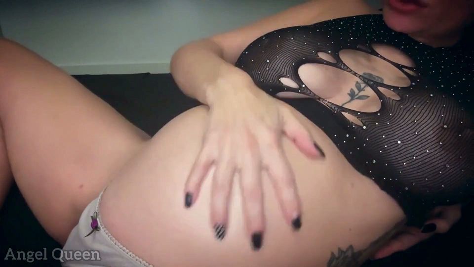 Belly Worship 4 Months of Pregnancy. JOI Countdown