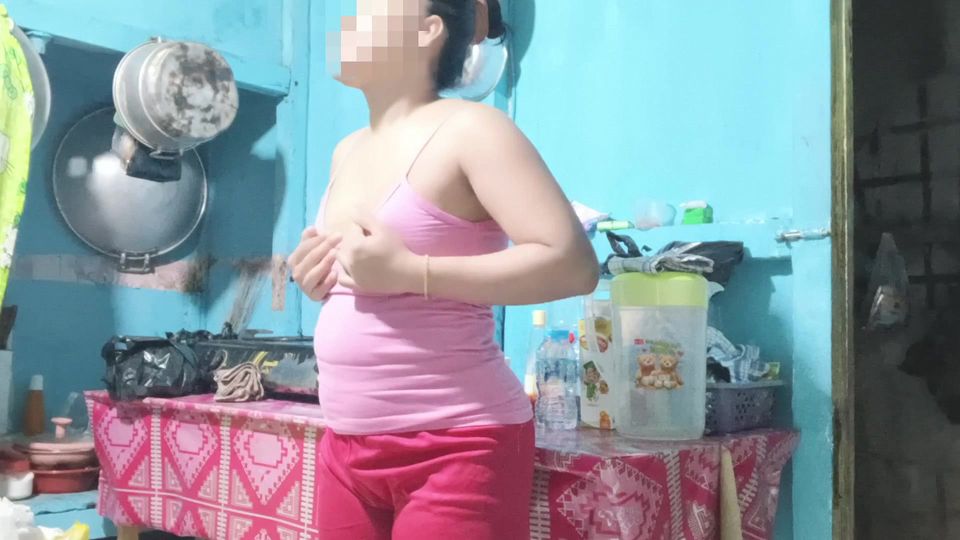 Fucking Stepmother In The Kitchen