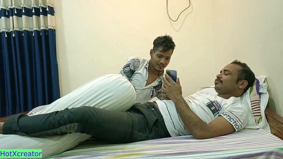 Cheating Girlfriend Shared for Fucking! Indian Threesome Sex