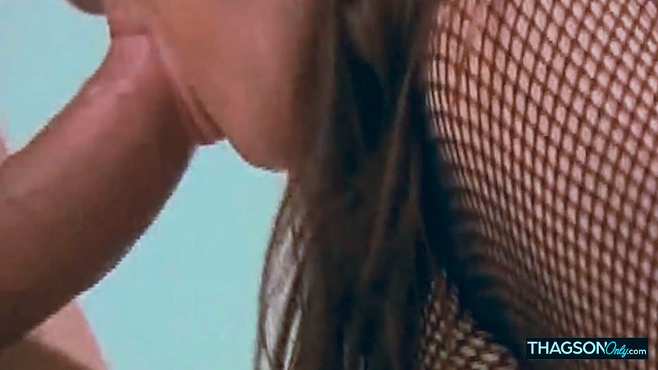 Mature Brunette's Ass Stretched Wide with Dripping Gape Action