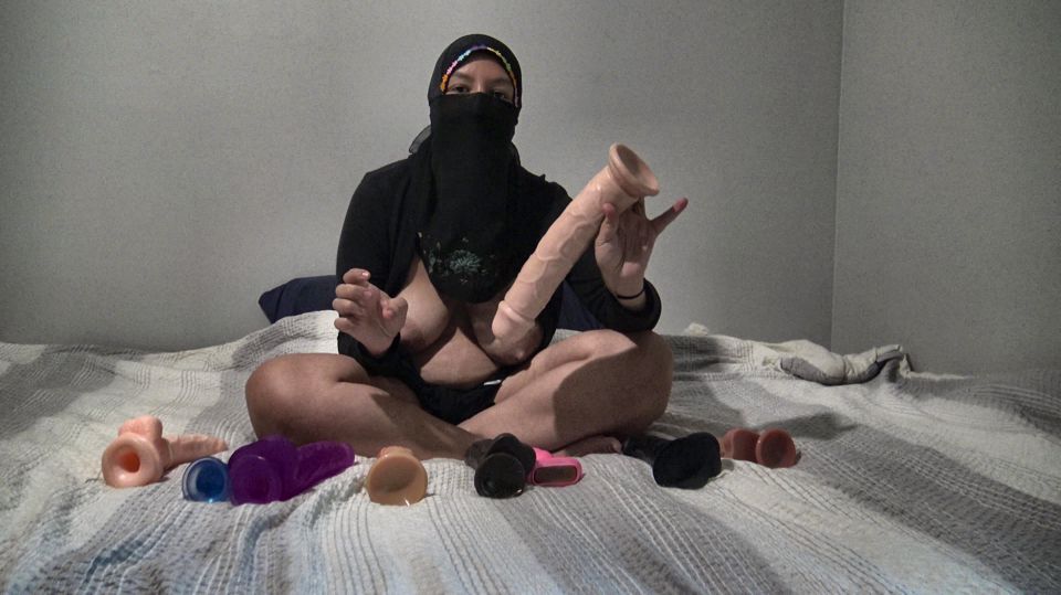 French Arabic Girl Gives Sexual Education