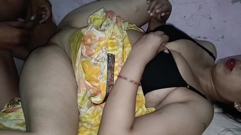 Indian bahu Jungle mein Mangal Kiya Fucked by Father-in-law, Bahu Apne Sasur Se Pussy Chudwa Rahi Hai HINDI AUDIO