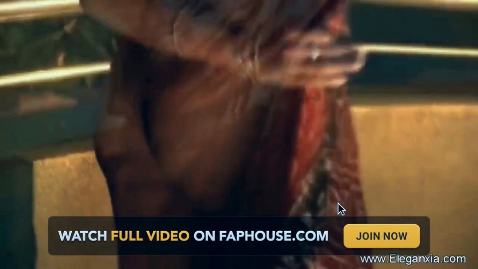 Sexy Indian babe in outdoor sensual erotica action