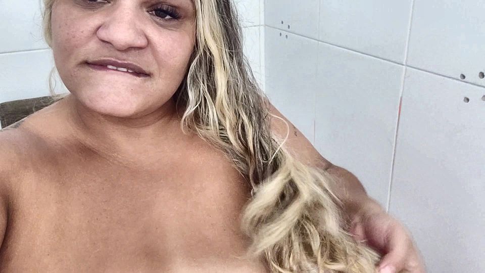 Masturbating in the Bathroom for My Lover