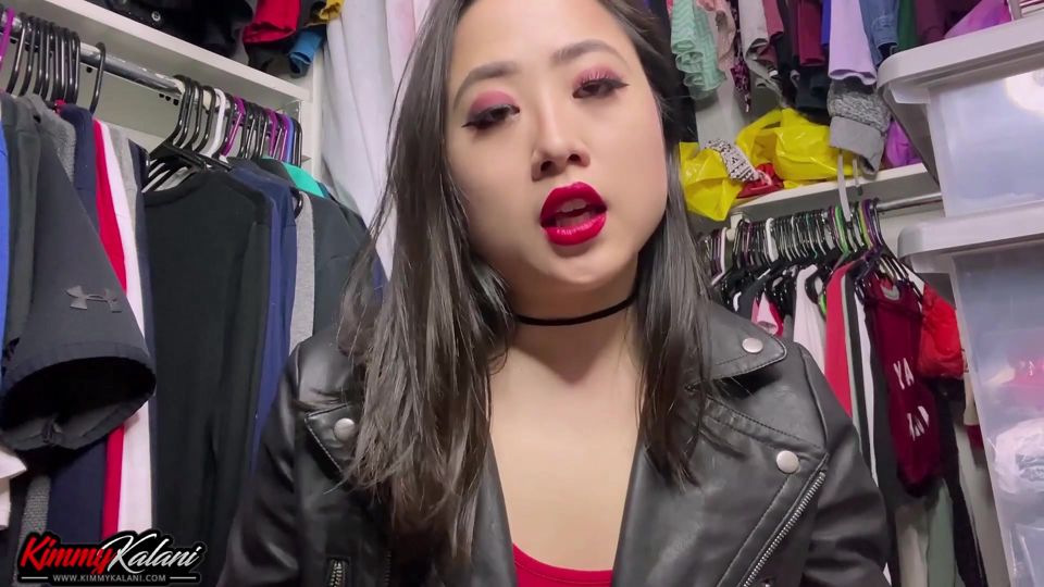 Asian Girl Wants to Fuck
