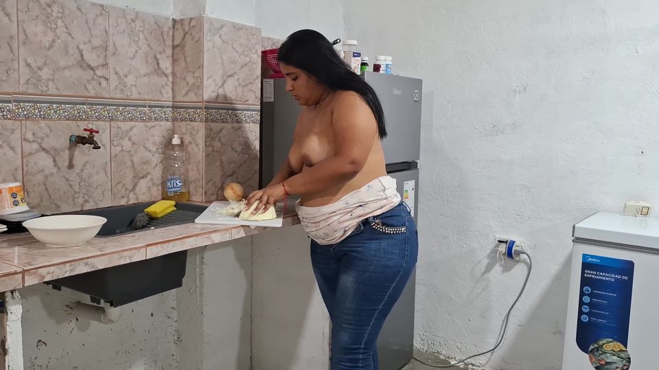 BBW Latina Pandora Strips and Shows off an Outfit