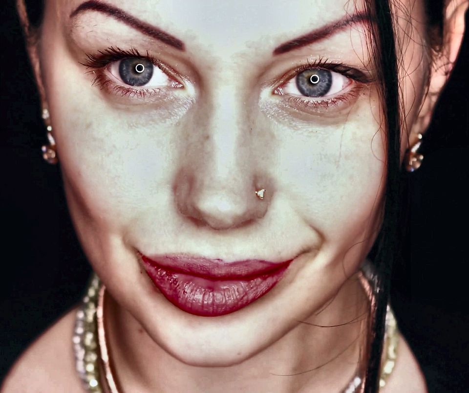 4K Applying red lipstick and smoking hookah on black background