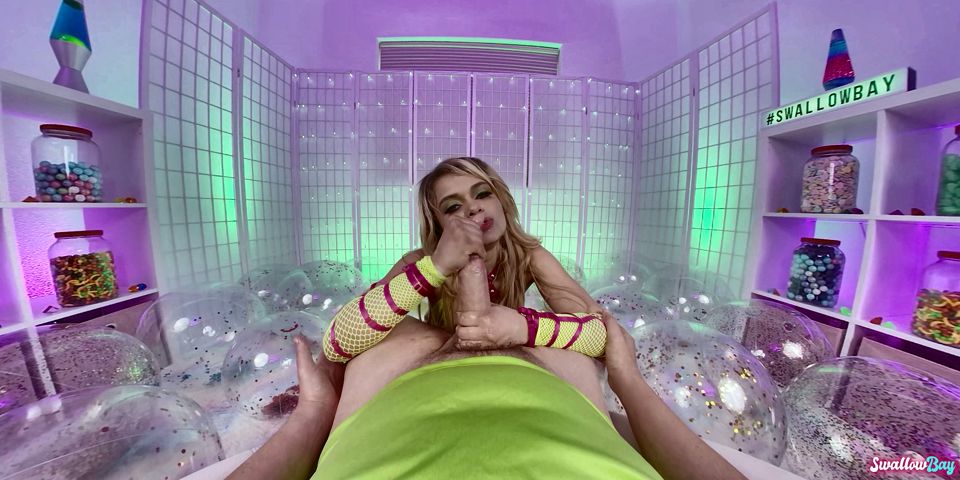 Sweet Teen Destiny Cruz Sloppy Dick Sucking
