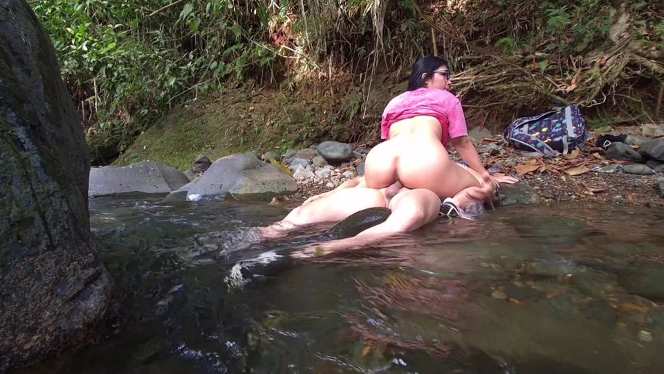 PART ONE: I love to connect with nature, go walking and FUCK.. I LOVE TO SUCK AND GET A LOT OF MILK