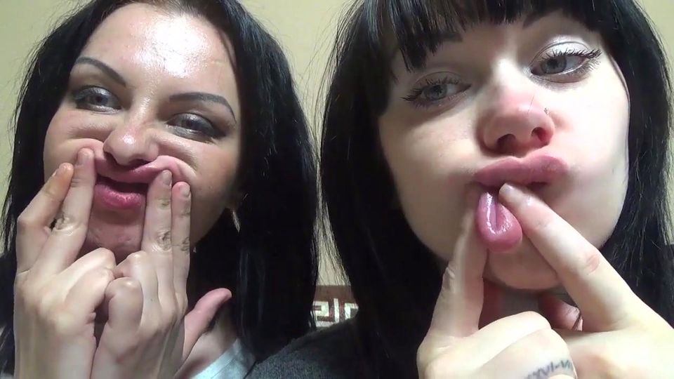 Changing shapes of our big lips by fingers together!