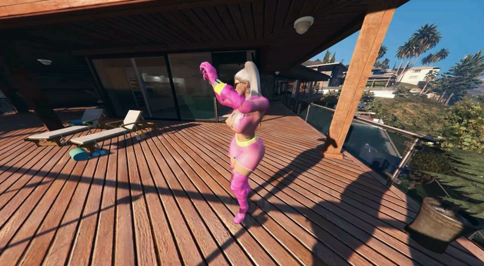 GTA 5 Franklin Hires Premium Lady in his Vinewood Mansion PART1