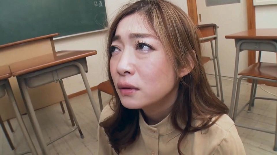 Ryu Enami Stepmother Who Sucks for Her Stepdaughters Sake Toyed by the Corrupt Teacher
