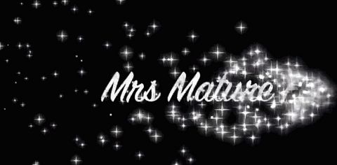 Mrs Mature Feet New Girdle and Glass Dildo Wank 435