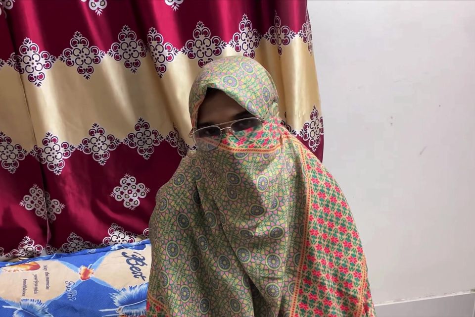 Bhabhi need a big cock for her big ass and fucking hard