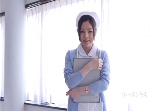 Beautiful Nurse Erina Reveals a Passionate Side Behind Her Gentle Smile - 2