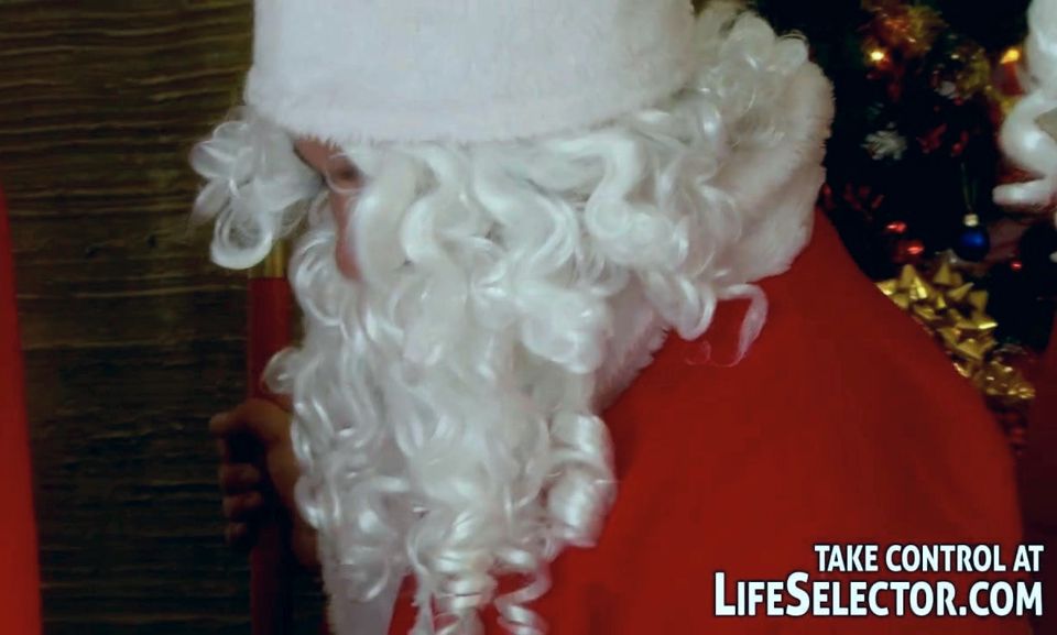 Doris Ivy makes five horny Santas Happy in huge gangbang