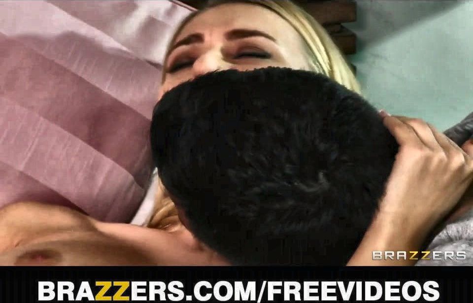 Beautiful teen Natalia Starr fucks her step dad's best friend