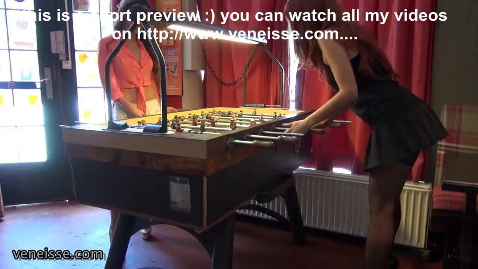 Veneisse outdoor lesbian ,double fisting in the restaurant!