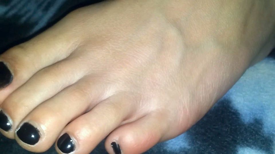My Girlfriends Sweet Feet With Black Polish