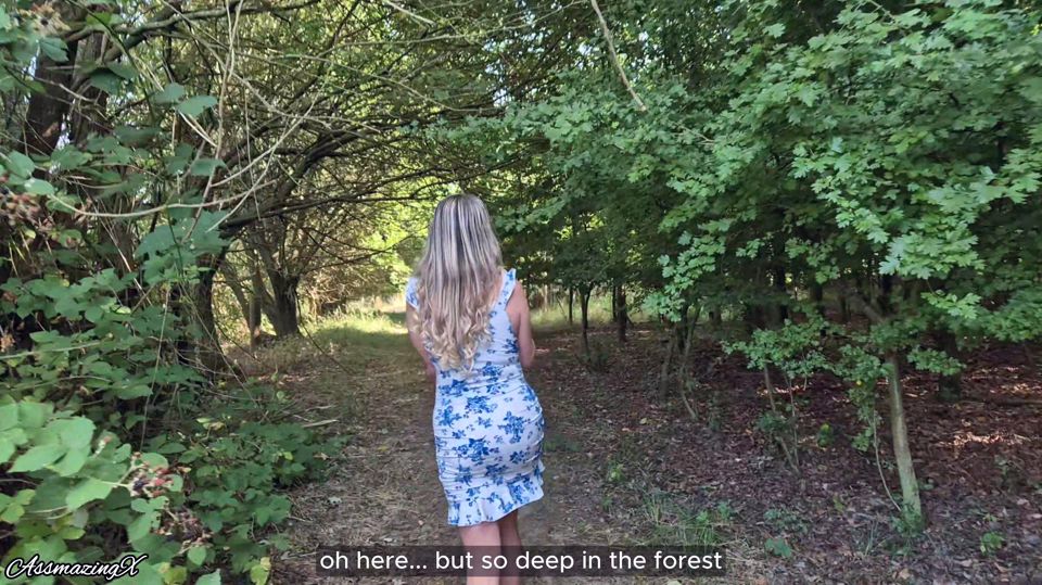 POV Cheating Outdoor With A Stranger Girl In The Woods And Cumming On Her Big Ass