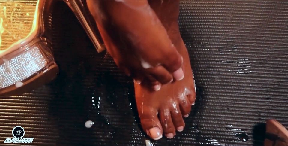 Lolla Black XXX Ebony Toes and Soles