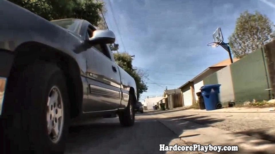 Hardcore Ebony hottie fucks and sucks
