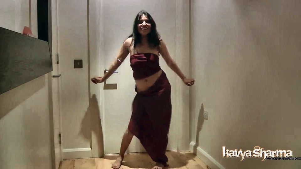 indian amateur babe kavya sharma dacing naked