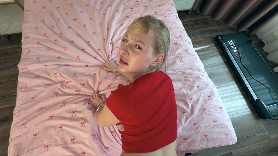 STEPSISTER WANTED TO TRY STEPBROTHER'S HUGE COCK PROTECTING FROM UNDER HIS SHORTS