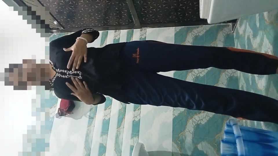 Wow..... Will Someone Fuck Me? I Am Lonely and Bored. Someone Please Fuck Me.