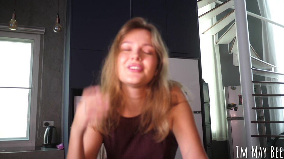 A Blowjob Under the Desk During a Work Call Virtual Sex