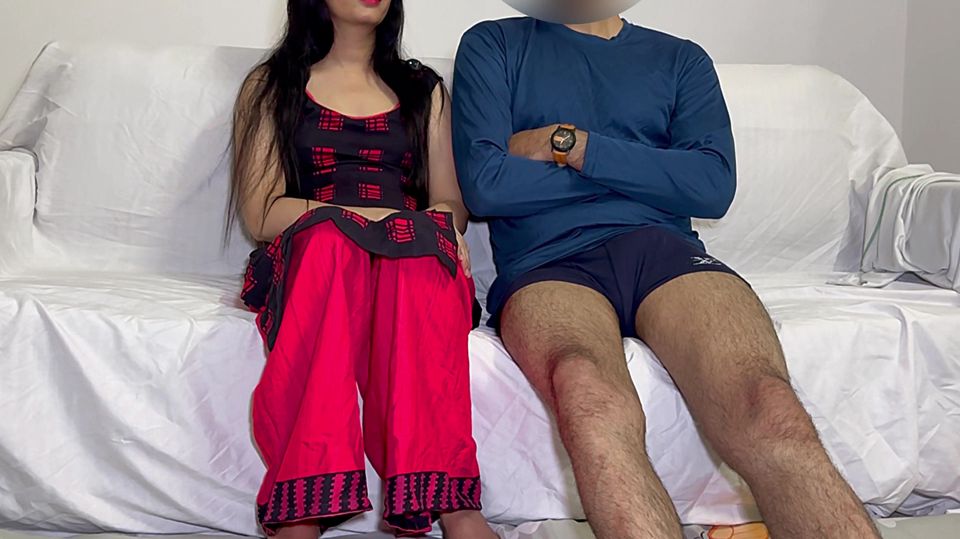 Indian Stepmom and Stepson Full Sex Movie with Clear Hindi Audio