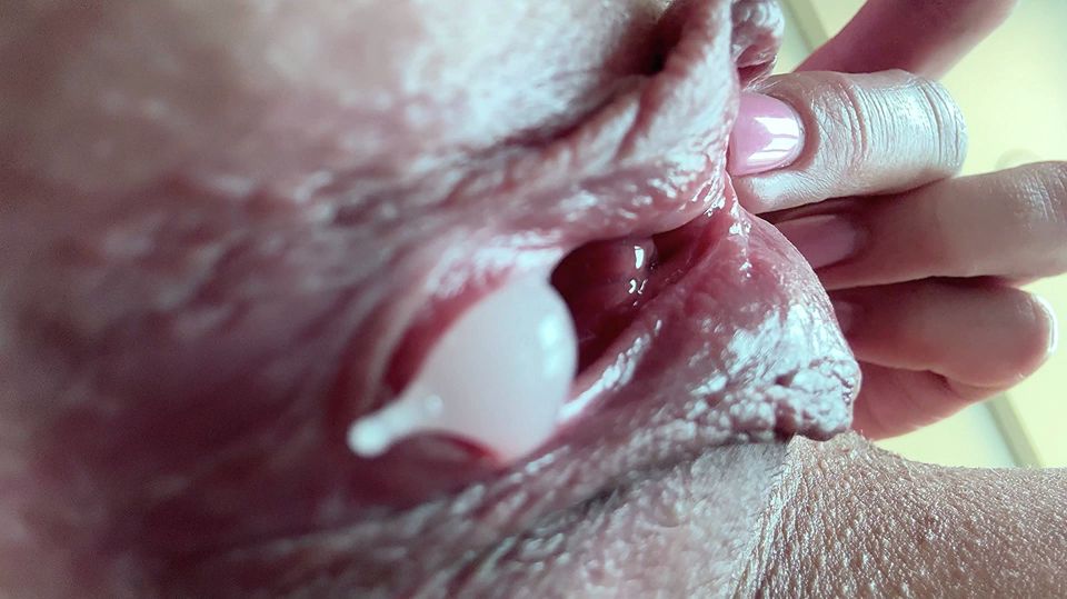 Extreme Close-Up - Dripping Wet Pussy + Pulsating Orgasm