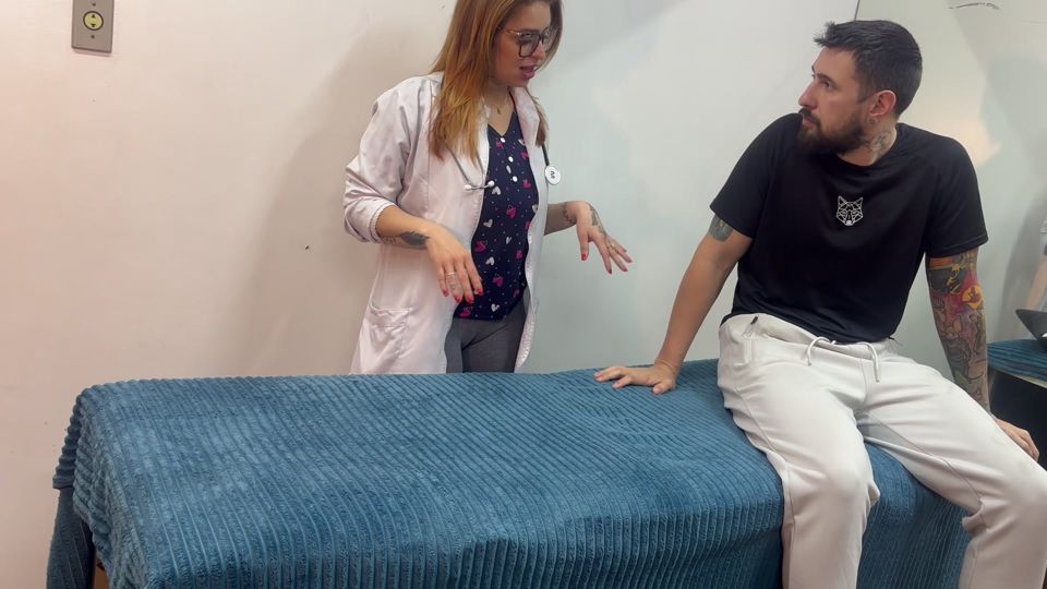 Redhead Physiotherapist Evaluates My Leg and My Cock Gets Hard at the Consultation