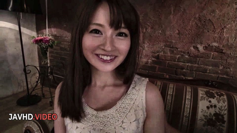 Curvy Japanese Amateur Saya Niiyama in Hardcore Threesome Action
