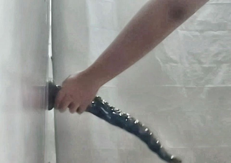 Whore in the mood for an anal uses giant dildo