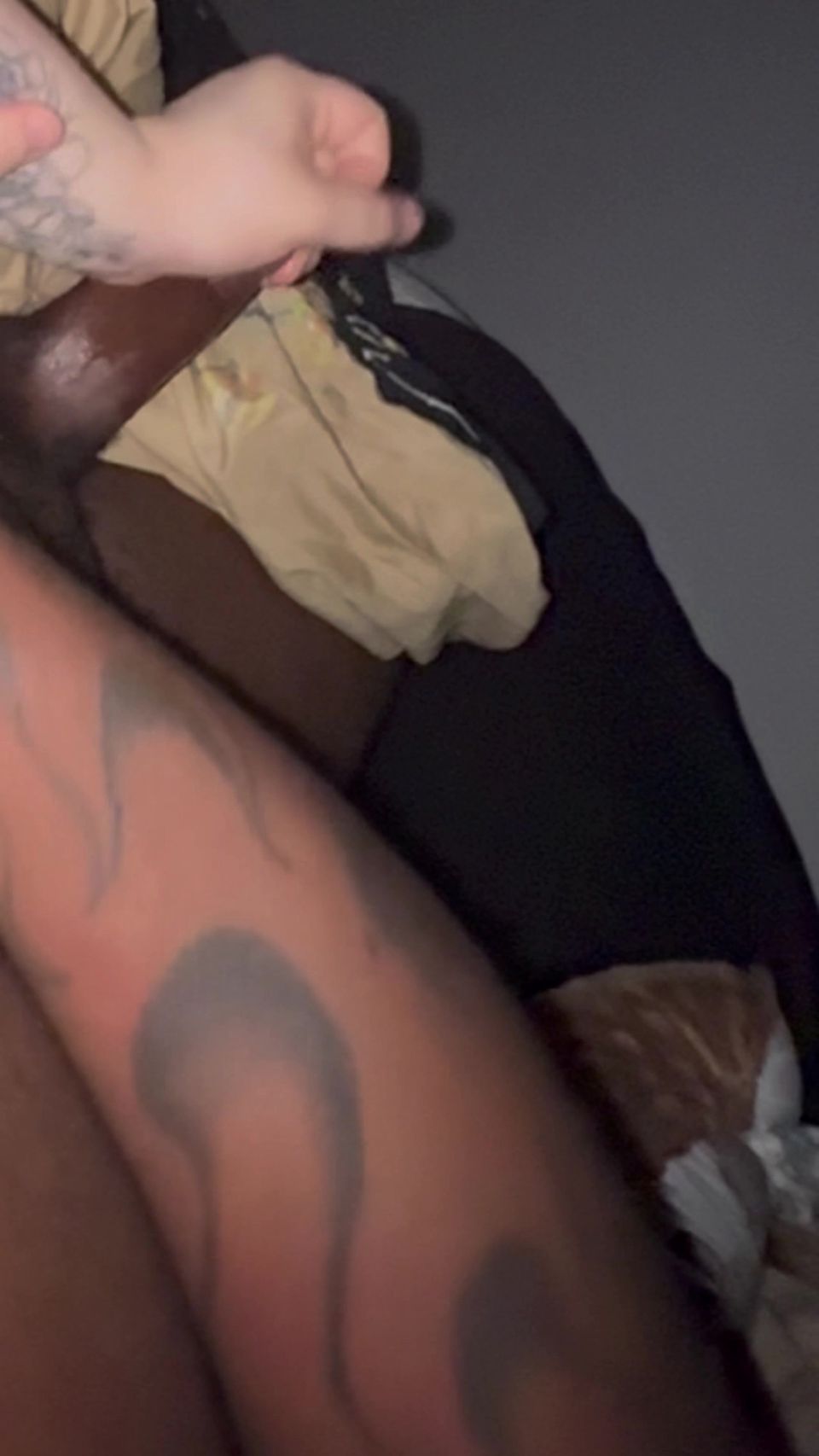 I fuck my stepsister on my 18 birthday she love my BBC