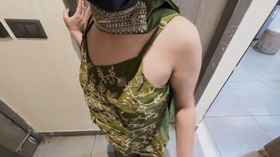 Ghar Ki Shadi Mein Stepbrother Behen Ko Bathroom Mein Le Jaa Ke Chudai Ki