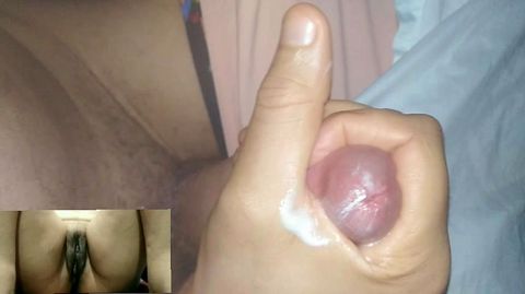 Girls Masturbating