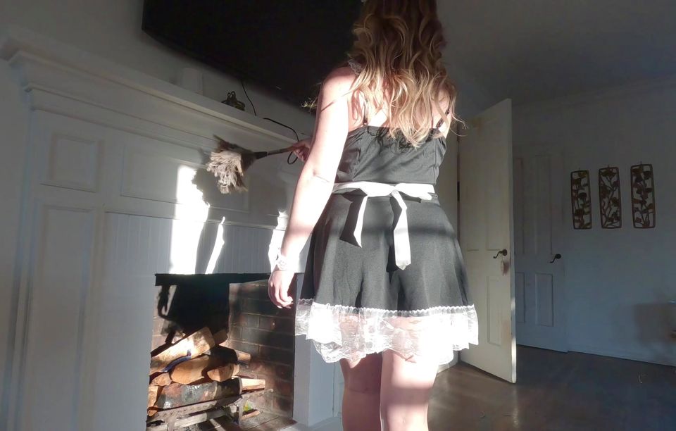 Russian Blonde Maid Rough Sex After Cleaning Alexandra Quintezz