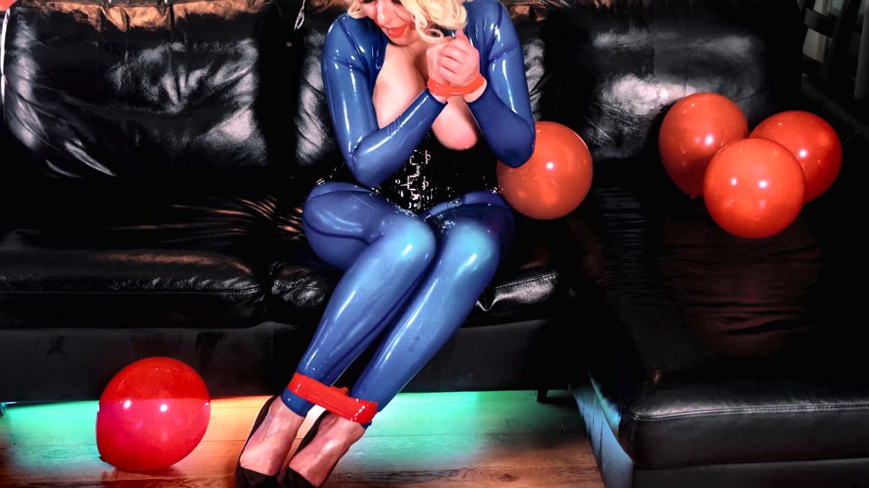 Latex bondage, pussy masturbation and squirt