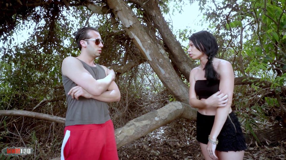 French beauty Mademoiselle Justine gets caught by Max in the woods