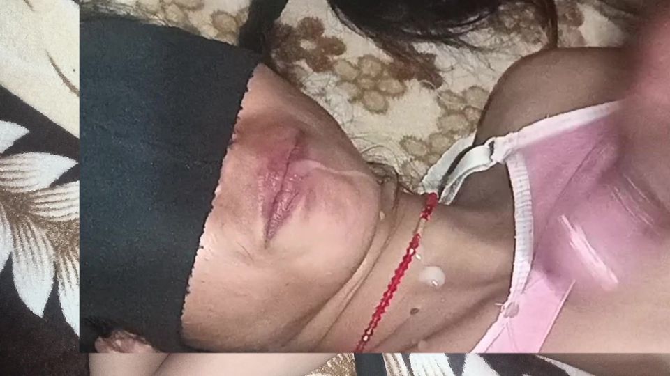 Radha bhaibhi ki mast chudai ki or fir mhu mai sara mal fek diya