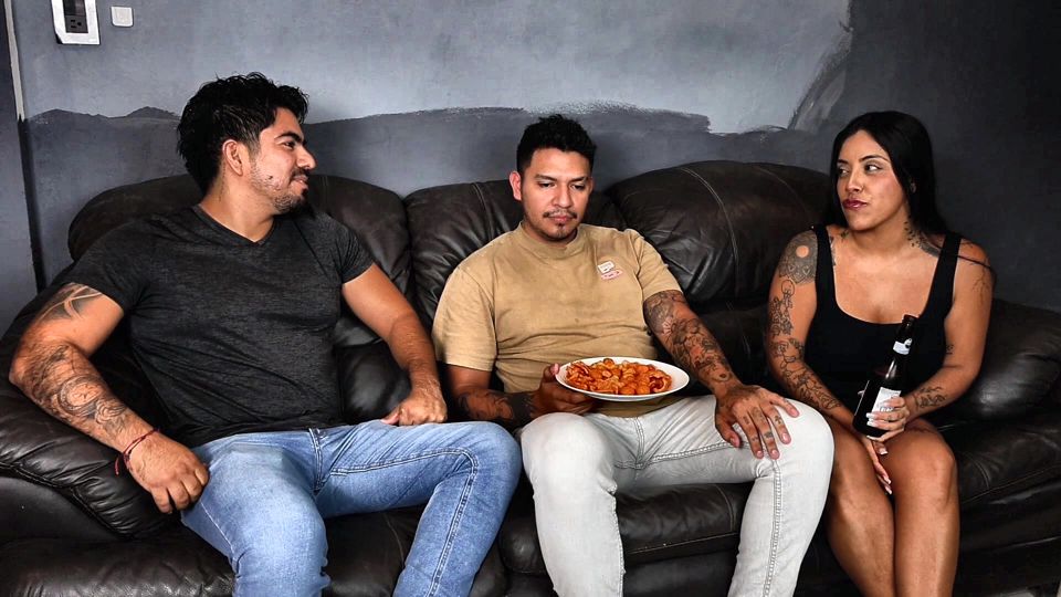 I invite my husband's best friend to me