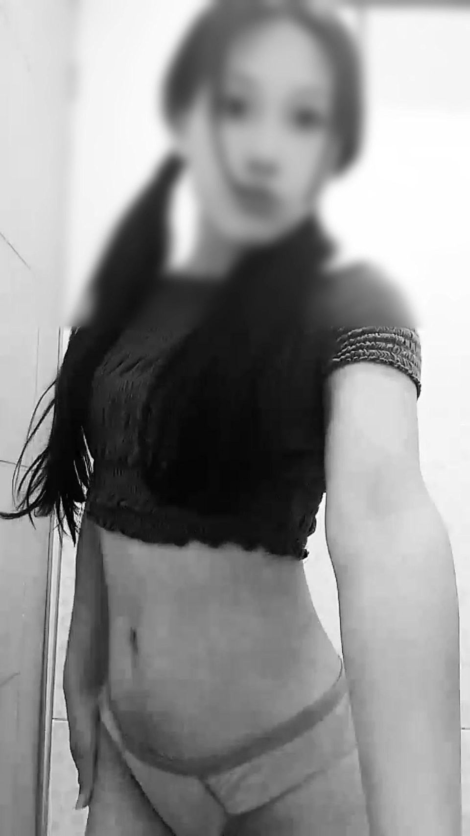 Beautiful schoolgirl sent me her pack! I went to her house immediately to fuck her before her parents come